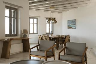 Luxury 5BDR Retreat in Mykonos - 3