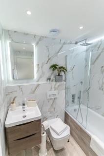 The Enchanting Silver Birch Retreat, New Forest - Ower - 4