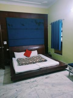 Hotel Queens Pearl Inn - Dehradun - 2
