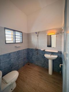 Chambre Salon - WiFi & Parking - Abomey-Calavi - 2