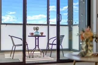 2 bedroom apartment in the heart of South Sydney - 1