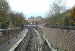 Cozy En-Suite Stay, Steps from Elizabeth Line - Woolwich - 1