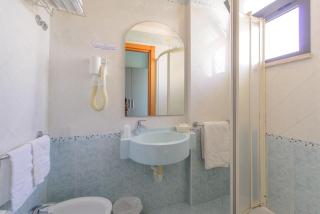 Hotel Christian - Rimini - 5