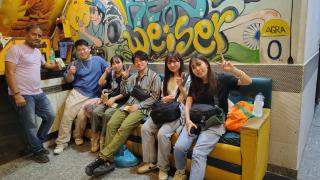 Bedweiser Backpackers Hostel - Agra - 9