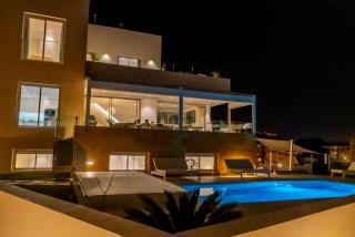 Villa Palm Beach - Incredible villa with 5 rooms, amazing sea view and private pool - Fuengirola - 0