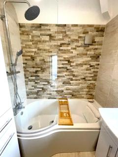 Surrey Street Retreat - Wallasey - 5
