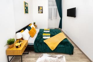 Golden Sun Apartment at Buda Castle - Budapest - 8