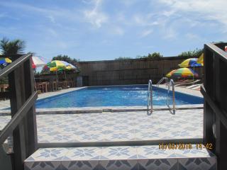 Jamaica Inn Guest House - 2