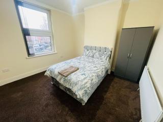 Double Room Near Railway station & Football Ground 88 - Nottingham - 7