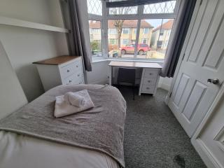 Southmead Place by Cliftonvalley Apartments - Bristol - 1