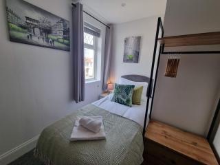 Southmead Place by Cliftonvalley Apartments - Bristol - 5