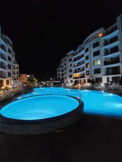 Avalon Lux - Sunny Beach - 9