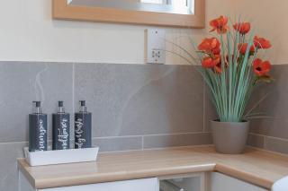 The Nest - Perfect coastal bolthole in Mundesley, Crabpot Cottages, Sheringham - Mundesley - 4