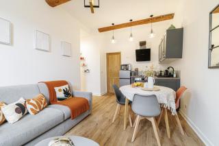 Old town Antibes Superb new flat, for 3, AC, Wi-Fi - Antibes - 4