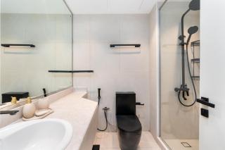 Renovated Studios in Nature at Discovery Gardens - 9