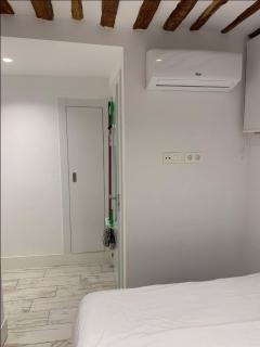 Modern & cozy 1 bedroom apartment in Malasaña - Madrid - 5