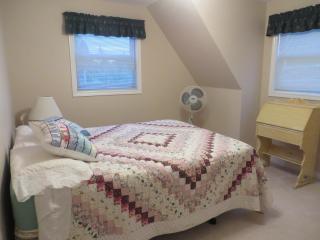 Bayshore Charm Bed & Breakfast - Stanhope - 5