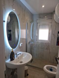 Emei Apartament - Pogradec - 3