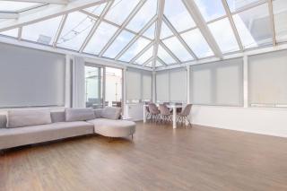 Modern 2-bedroom Waterfront flat with views of the O2 - London - 2