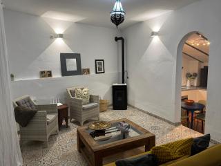 Lemon Tree Patio - Olvera - 7