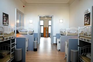 YOUR HOSTEL midi station - Brüssel - 4