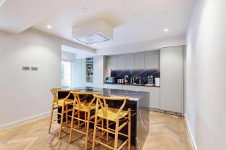 Chic & Elegant 4Bed APT-10Min Walk To River Thames - Londra - 8