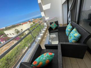 Beachside Charming Apartment - 5