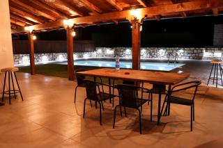 Villa Atanis - - 7