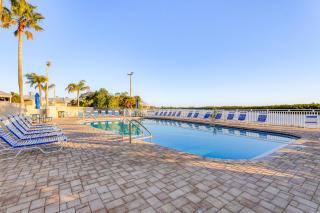 Swim, Fish and Explore Waterfront Gem in Ruskin - Ruskin - 8