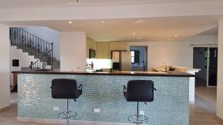 Spacious villa less than 5 minutes from the beach - 6