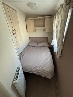 Sherwood 429 - Golden Palm - Sleeps 10 - 4 bedrooms 2 double rooms, 2 toilets, WiFi, central heating, bed linen - Meadow Lakes Caravan & Lodge Hire - Chapel Saint Leonards - 2
