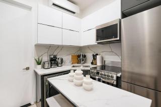 317-1B Modern 1Br UES W D - New York - 3