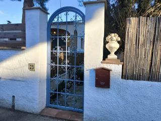 Charming house in L'Escala with terrace - L'Escala - 9