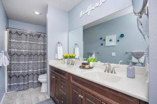 The Cove 39-3 By SDC, Big Deck, Pool, Hot Tub, Lake View, No Stairs - Branson - 7