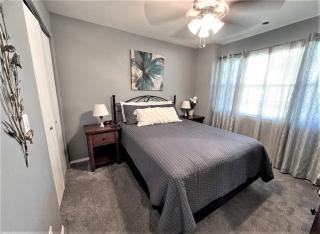 The Cove 39-3 By SDC, Big Deck, Pool, Hot Tub, Lake View, No Stairs - Branson - 3