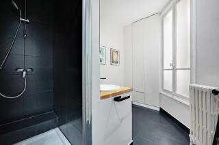 Spacieux 2P à Paris, rue Jouffroy d'Abbans proche Arc de Triomphe - Paris - 3