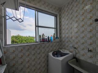 Apartamento com piscina à 1km da praia - 8