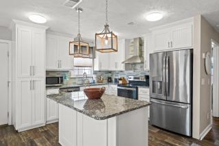 Beachy Bonanza by Book That Condo - Panama City Beach - 7