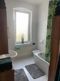 Voll ausgestattetes Gruppenapartment bis 6 Personen Nr 5 - 7