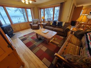 Dog Friendly Leech Lake Home w Perfect Beach Garage Boat Lift - Walker - 4