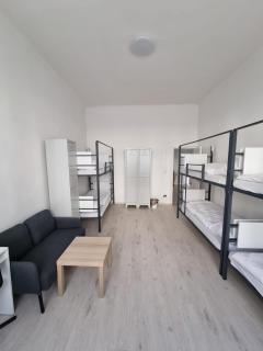 Hostel Karlin - Praga - 9