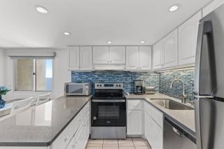 The Penthouse at Pinnacle Port #20 - 4