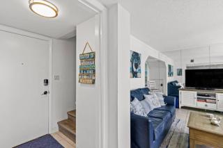 The Penthouse at Pinnacle Port #20 - 2