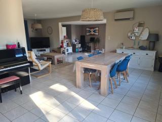 Beautiful villa with pool - Baillargues - 1