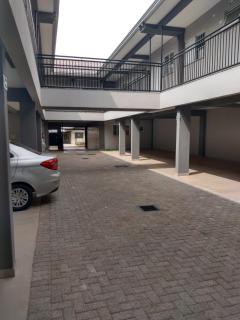 KITNET PROX AO CENTRO - AR COND, WI-FI e ESTACIONAMENTO GRATIS - 4