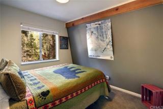 Owls Nest-Cozy Mountain Retreat Private Hot Tub - Big Bear Lake - 5