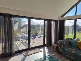 Premium Victorian Stables Conversion - - 5