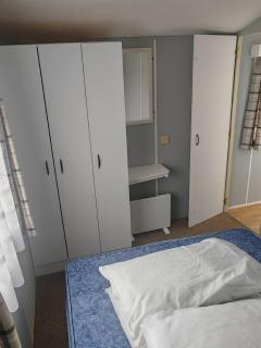 237 Sealands, 8 Birth caravan - Ingoldmells - 3