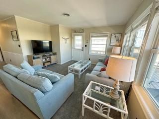 N6913- Heidaway (Formerly Devlin's Roost) - 6