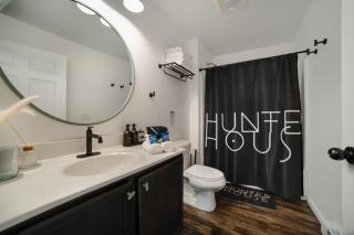 20 Acre Luxe Summer Retreat - Parksville - 3
